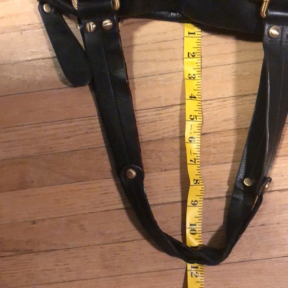 Black leather B. Makowsky purse gold tone hardware - Picture 11 of 11